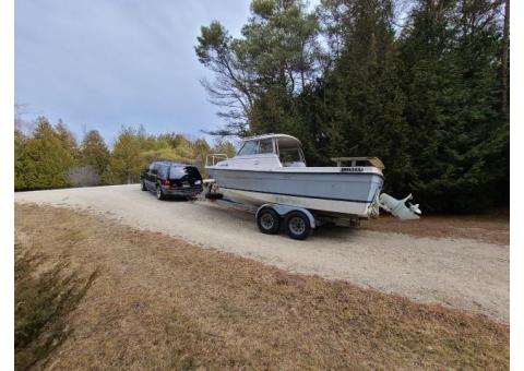 2000 Mountaineer, 20' 1984 Bayliner Trophy with Cuddie Cabin and Trailer